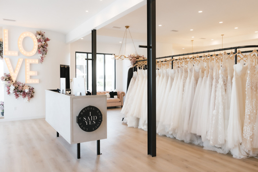 5 Best Bridal Accessories Shops in Leeds – Discover finishing touches for wedding outfits