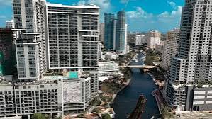 5 Best Window Cleaners in Fort Lauderdale – Find streak-free glass inside and out