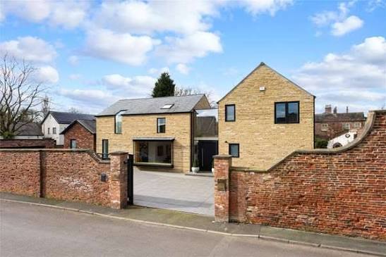 5 Best Property Sales Agents in Leeds – Explore support for selling your home